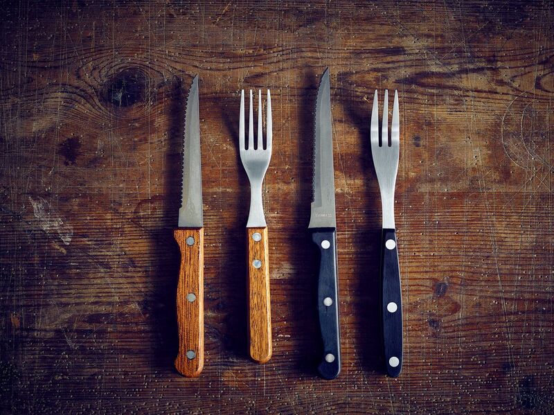 Steak Knives & Forks