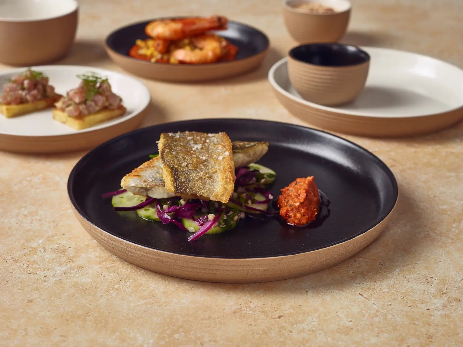 GenWare Kava Black Stoneware Ribbed Plate 25cm - Image 3