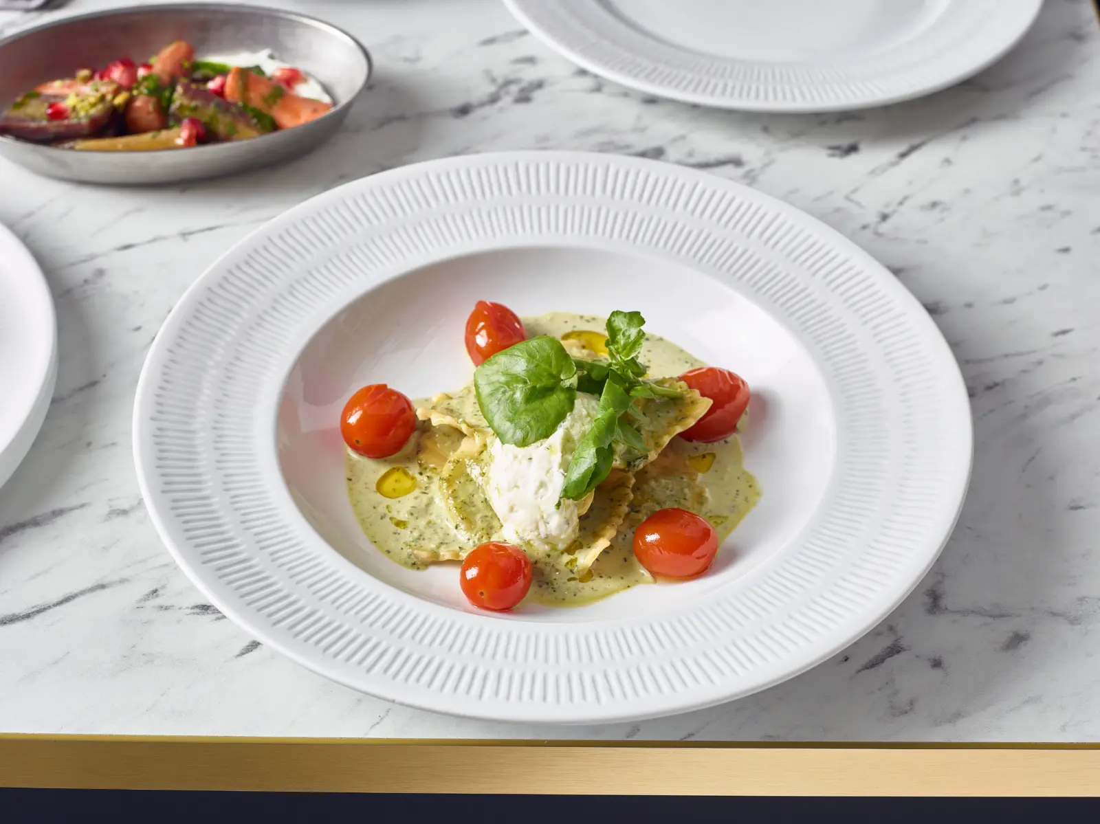 Incise Porcelain Solara Winged Pasta Bowl 28.5cm - Image 3