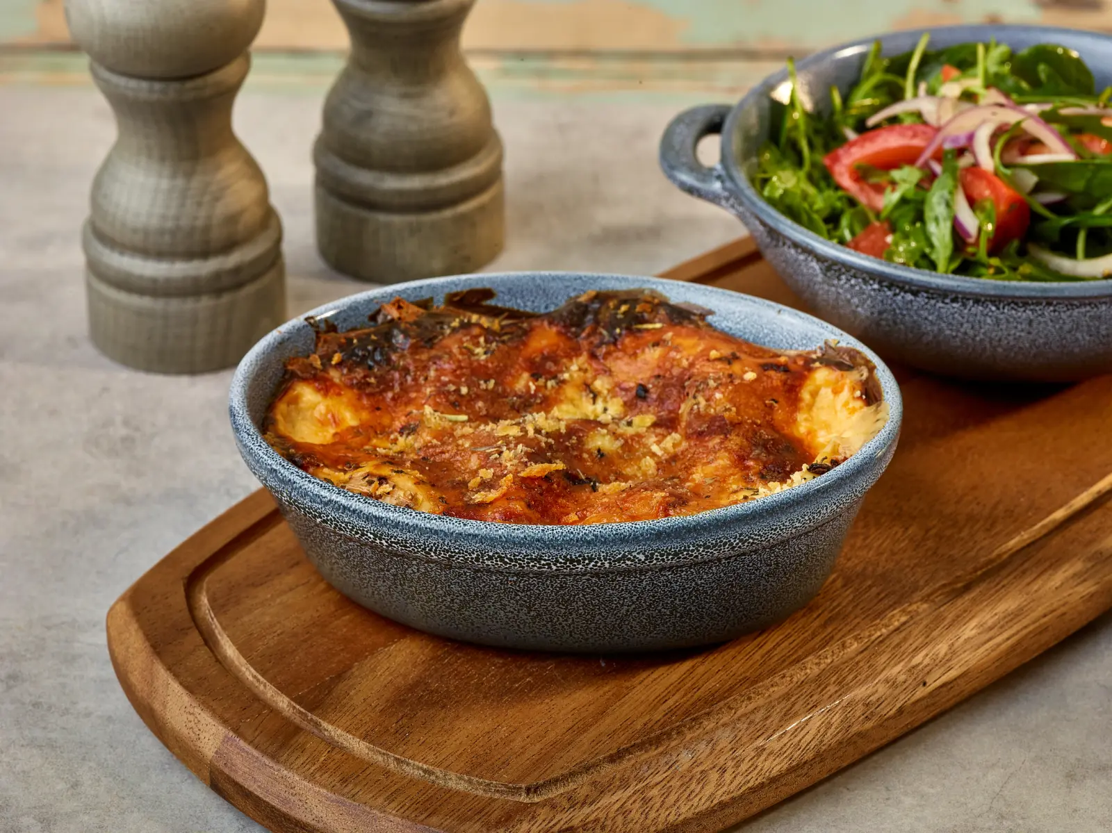 Forge Graphite Stoneware Oval Pie Dish 16cm - Image 4