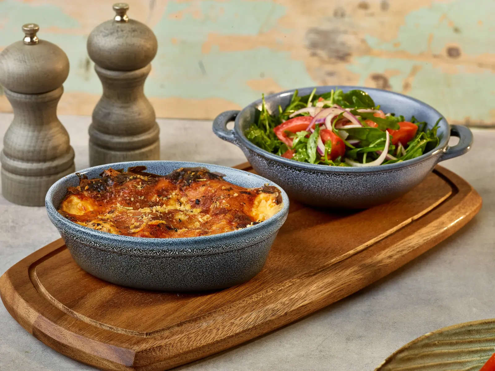 Forge Graphite Stoneware Oval Pie Dish 16cm - Image 3