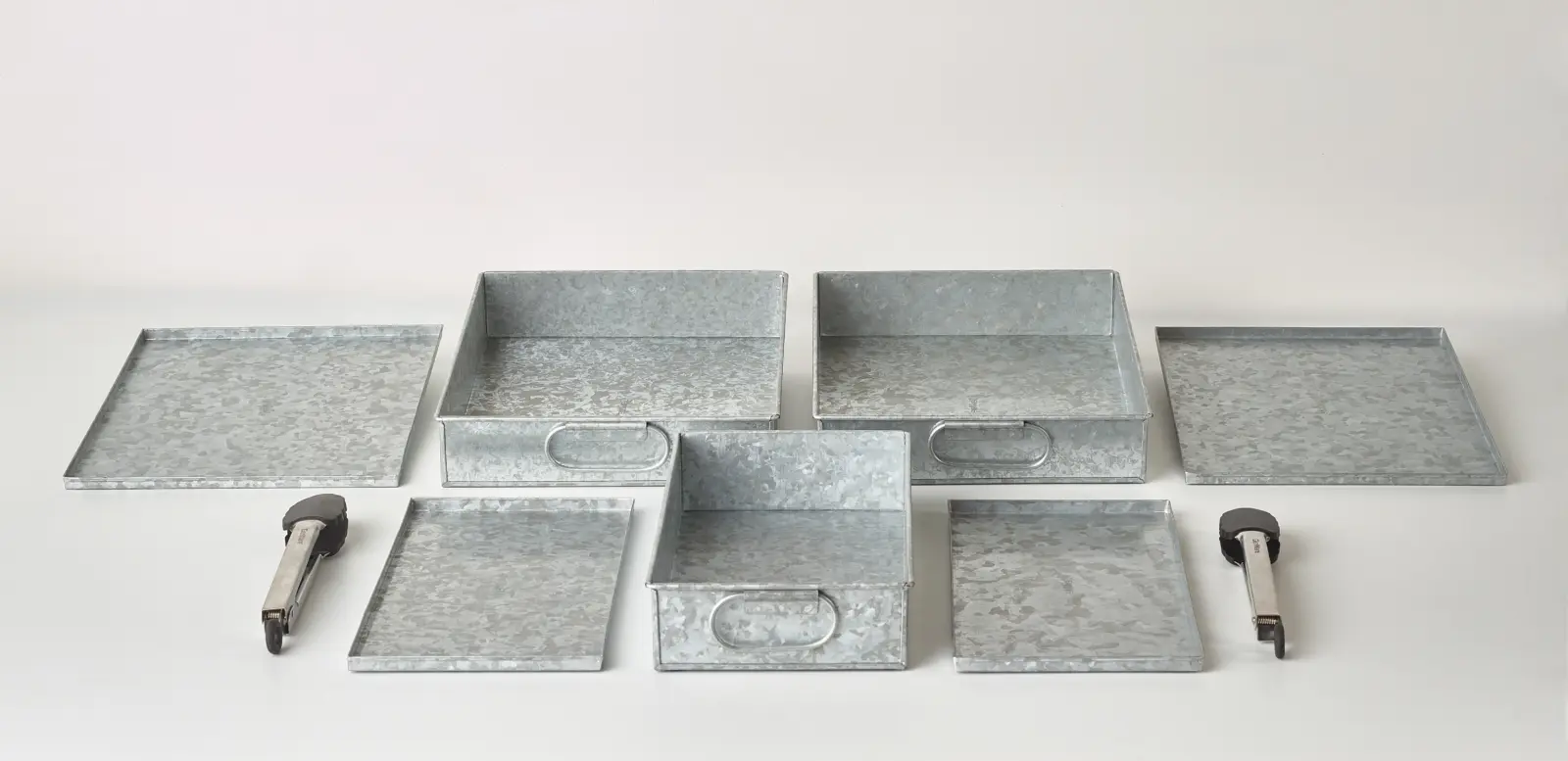 GenWare Galvanised Steel Low Display Tray GN 1/2 - Image 4
